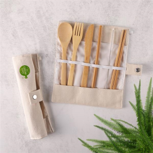 GREEN BAY BAMBOO UTENSILS WITH CARRY POUCH